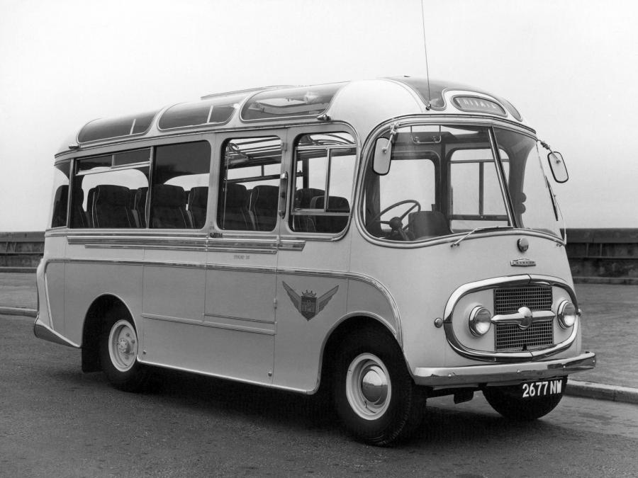  Karrier BFD3023 Plaxton Consort II (C14F) 1960 года  (фото 1 из 2)